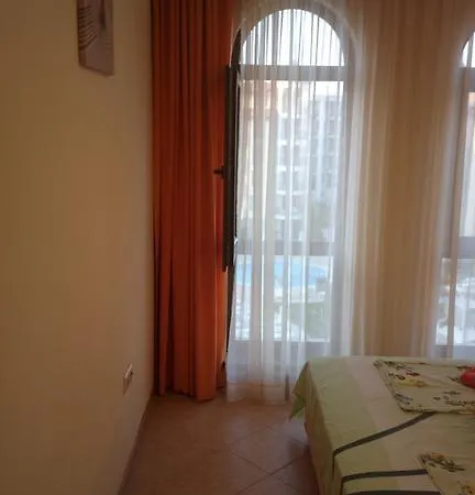 Apartment Private In Royal Sun *