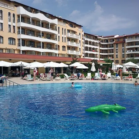 Private In Royal Sun Apartment